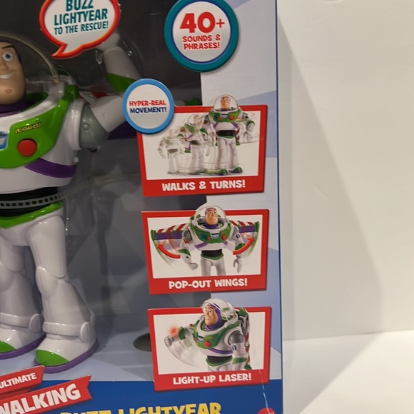 New Ultimate Buzz Lightyear - Picture 2 of 3